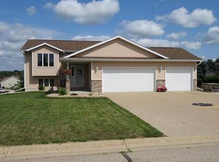 4 5th Ave SE, Elgin, MN 55932