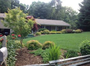 214 Sylvan City Dr, Signal Mountain, TN 37377