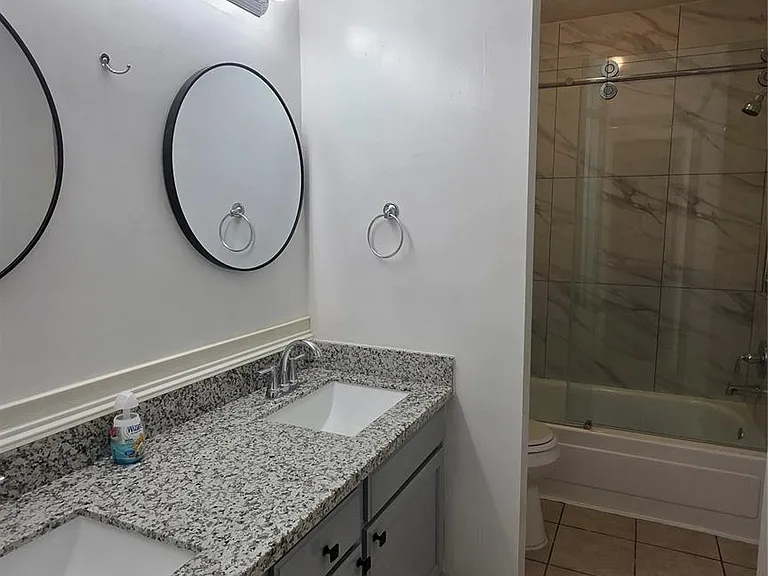 16403 Salinas Ln — Photo 12