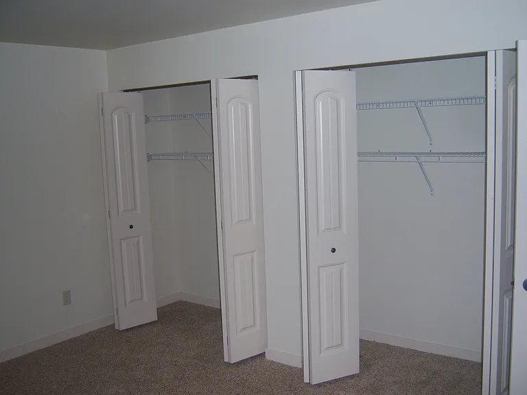 2312 Peters Dr — Photo 7