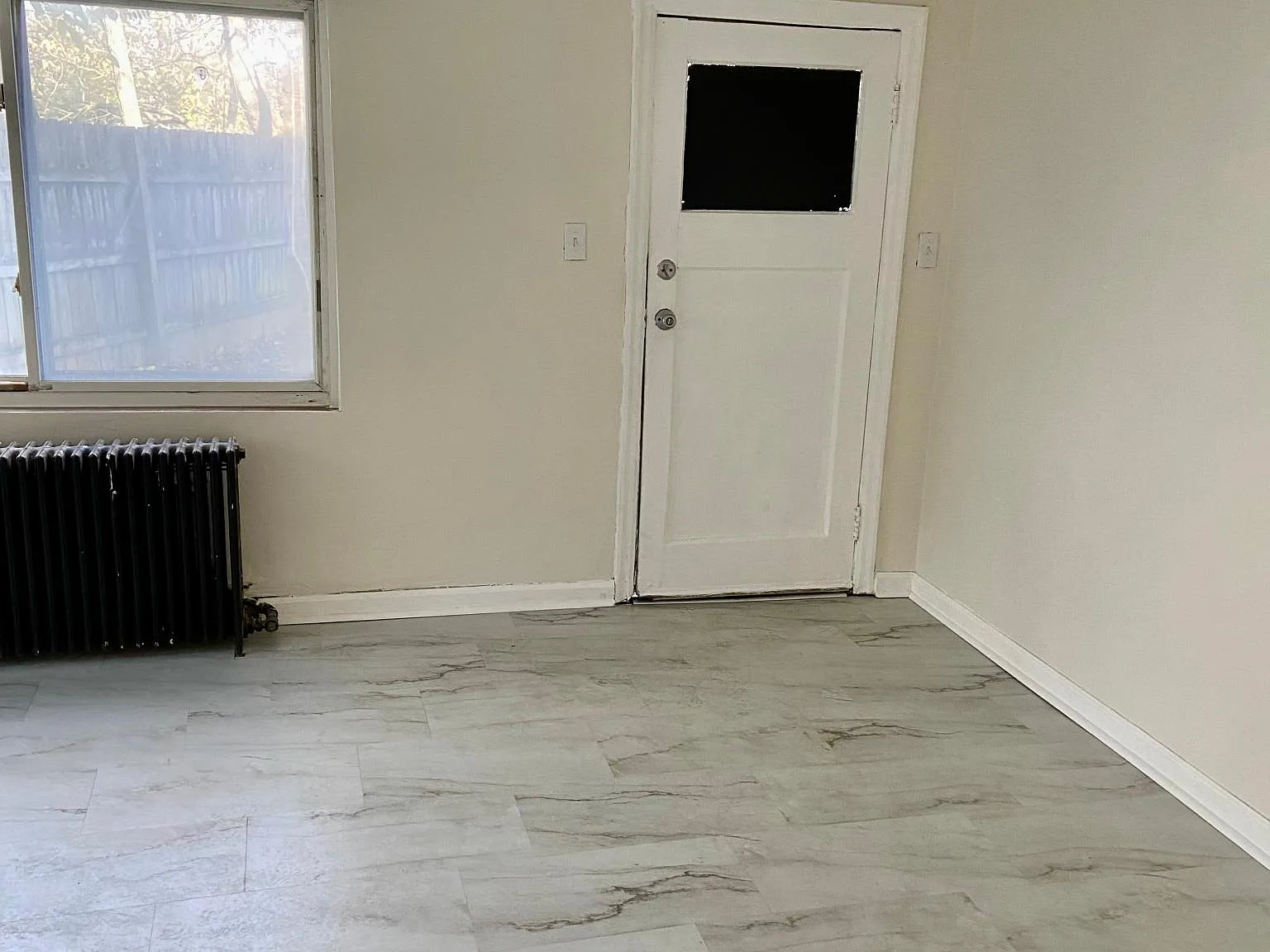 Studio, 600 sqft, $750 — Photo 4