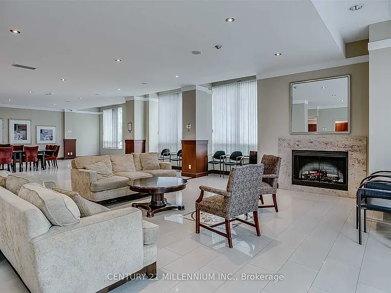 1359 Rathburn Rd E #1014 — Photo 14