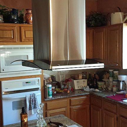 New kitchen stove vent. 