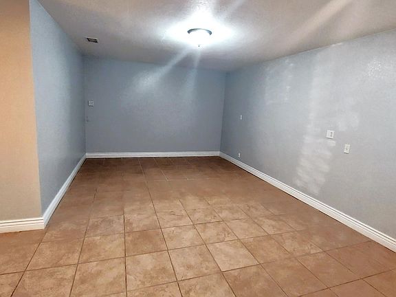 2nd image of 440 S Sheridan Ave Unit B