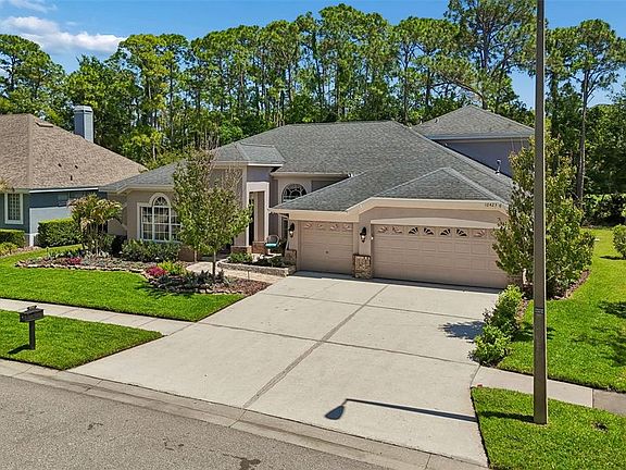 2nd image of 10423 GREENHEDGES DRIVE
