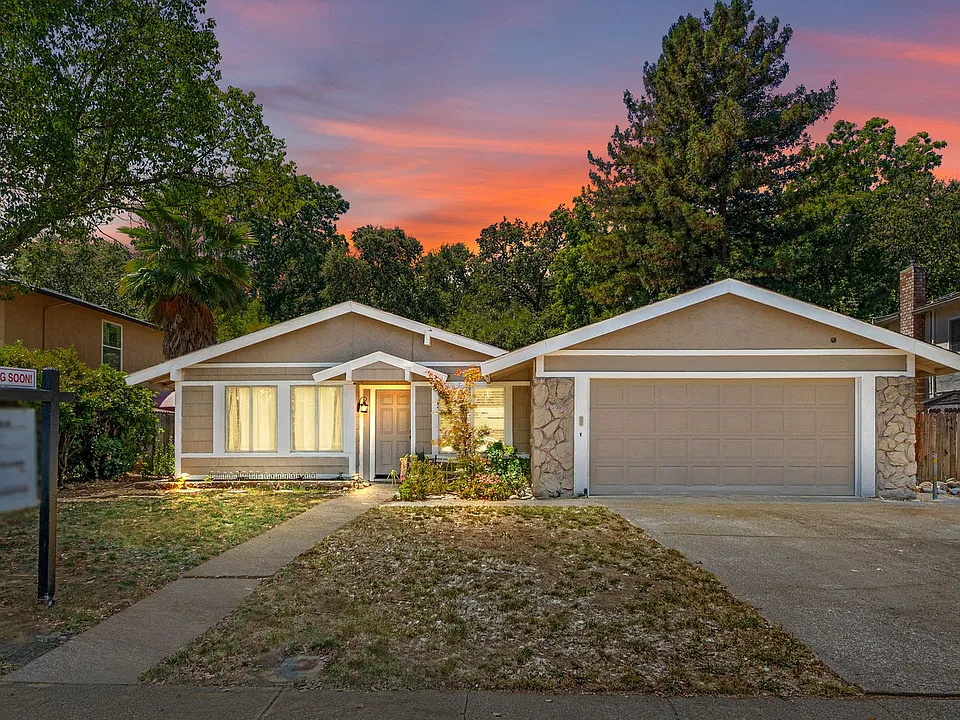 226 N Alamo Dr