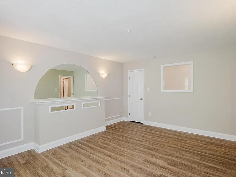 3100 Cardinal Way #J — Photo 27