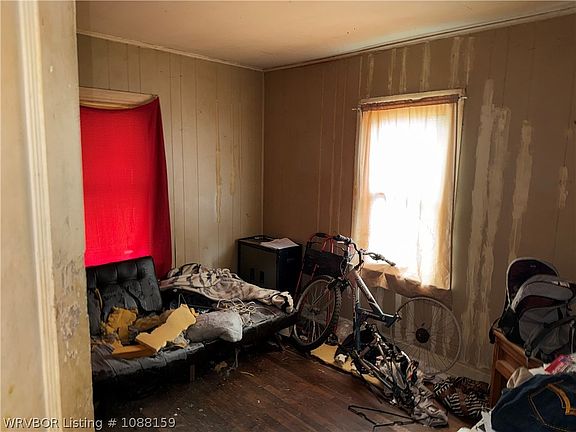 4th image of 1435 N 35th St
