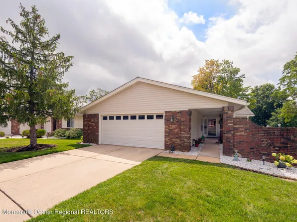 167C Laurel Plz #167C, Monroe, NJ 08831