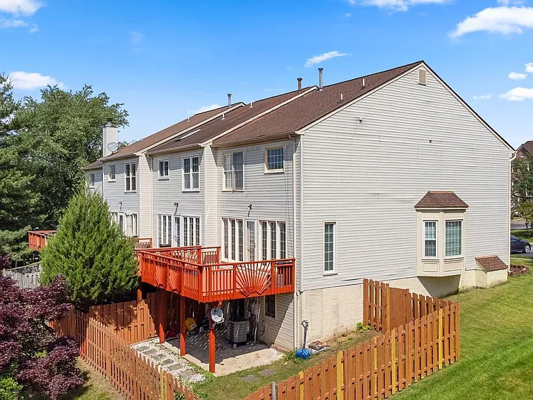 16812 Winston Ln — Photo 26