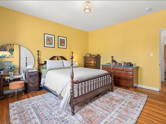 5th image of 1404 Commonwealth Ave APT 17