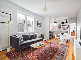 162 Bond St #3A, Brooklyn, NY 11217