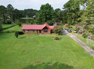 97 Burgess Cir, Brunswick, GA 31523