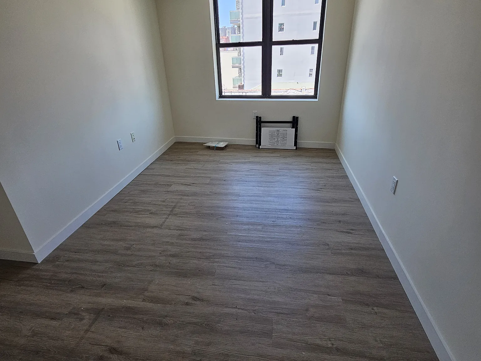 2 bed, $3,100 — Photo 3