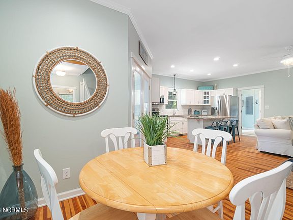 5th image of 130 Cypress Drive