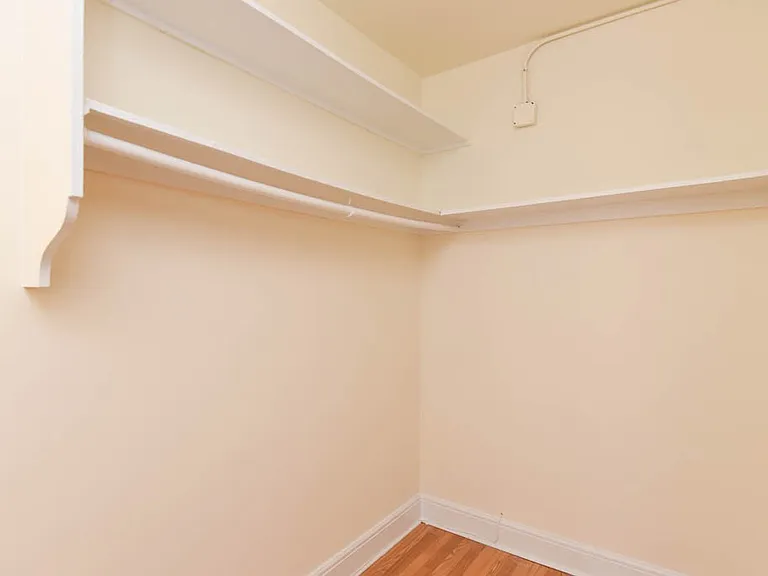 3335 W Diversey Ave #412 — Photo 14