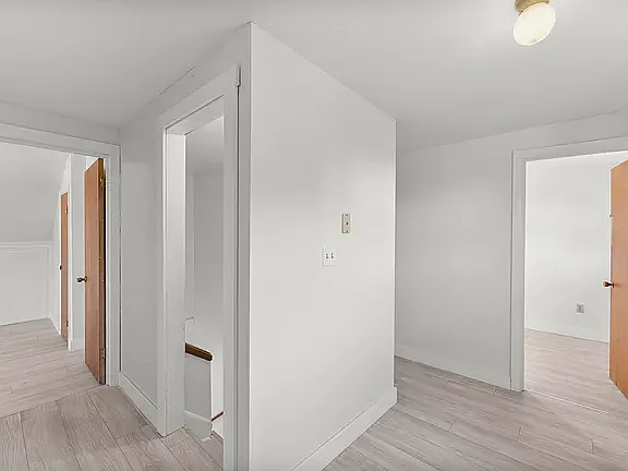 826 Riverside Dr — Photo 9