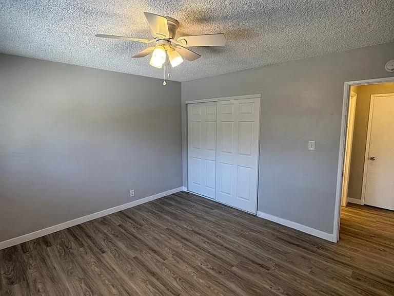 1134 Raymond Ave — Photo 14