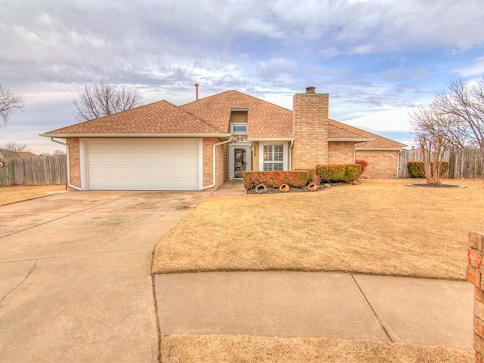 1st image of 2329 Eastridge Cir