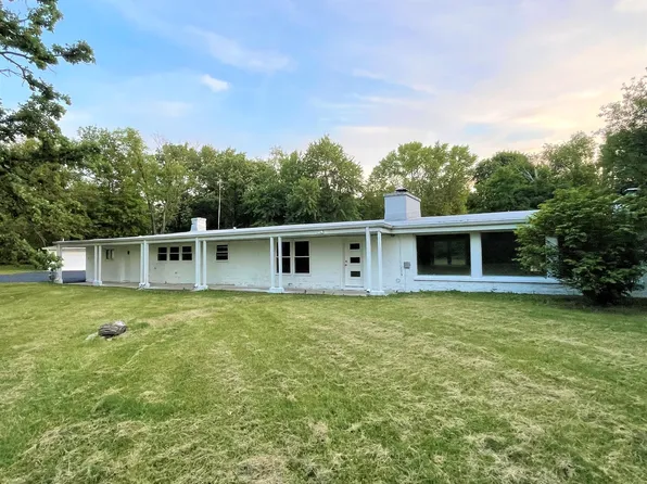 1N264 Ridgeland Ave, West Chicago, IL 60185