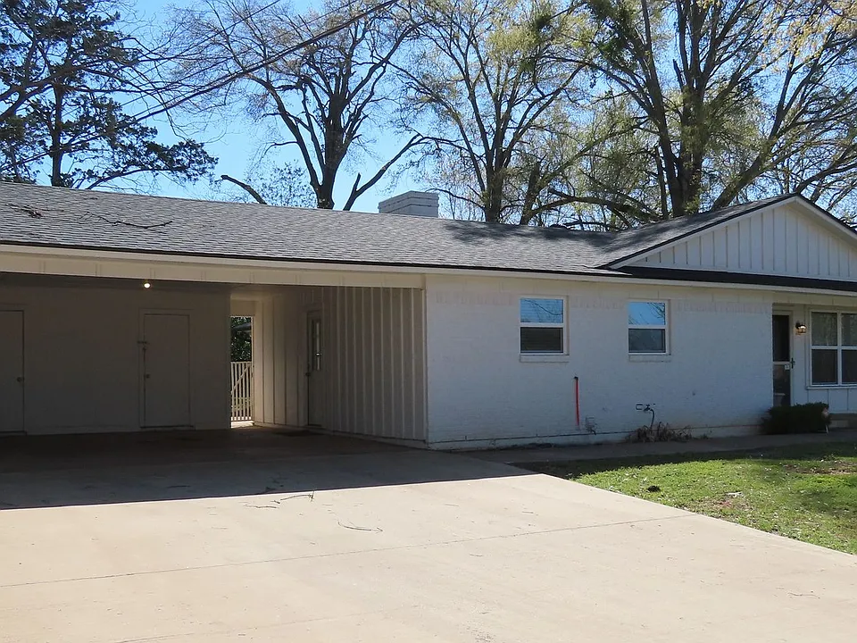 3204 S Keaton Ave