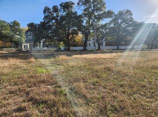 1120 Ursuline Ave, Bryan, TX 77803