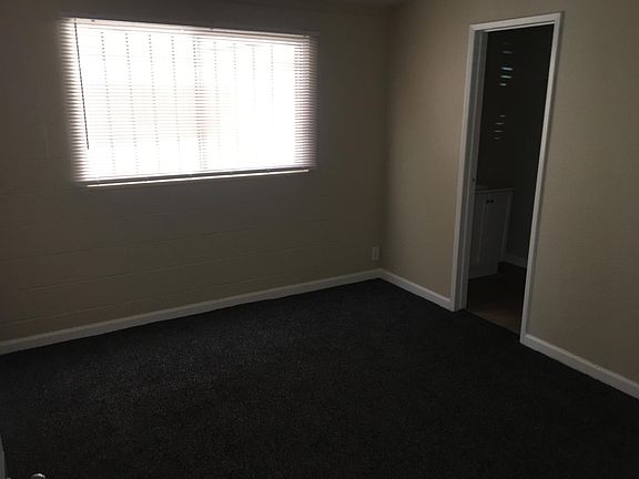 5th image of 1113 James St