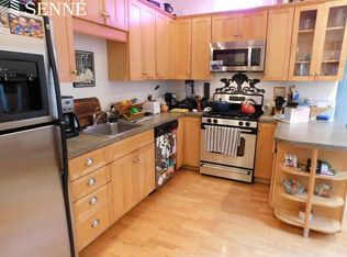 6 Kelly Rd #1, Cambridge, MA 02139