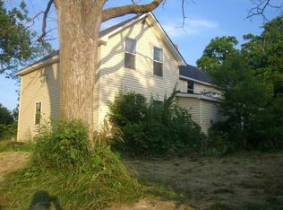 819 N 75 W, Valparaiso, IN 46383