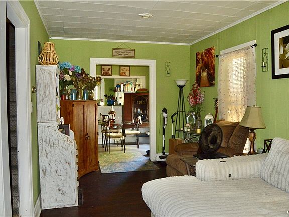 5th image of 421/423 W Mullin St