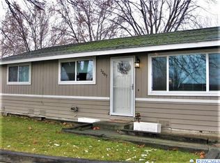 1207 12th St, Benton City, WA
