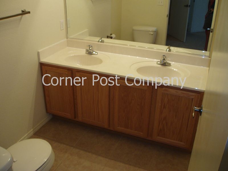 2nd image of 6800 Vista Del Norte Dr NE #521
