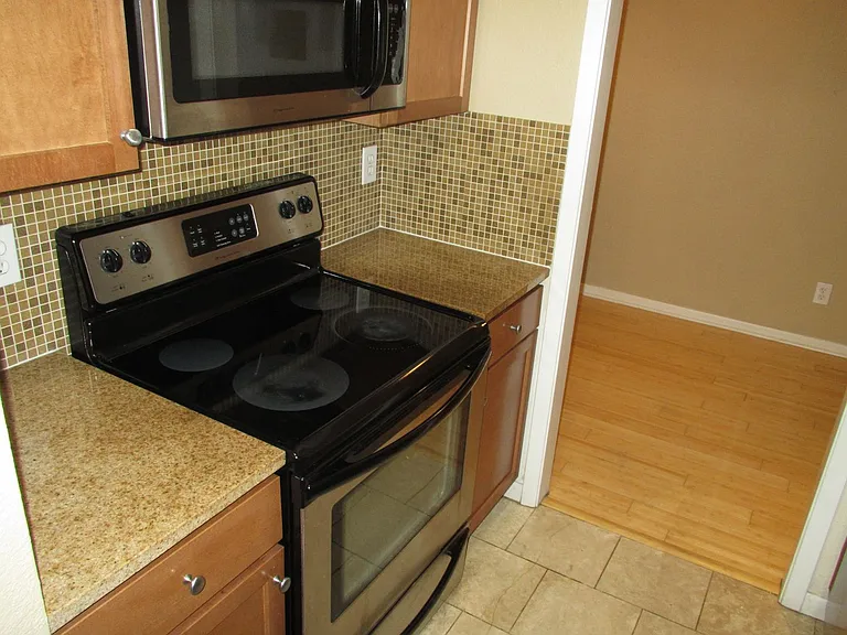 3204 Menchaca Rd #702 — Photo 9