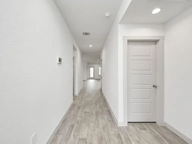 7803 Golden Rubia Ln — Photo 7