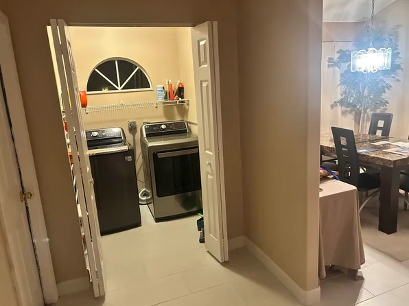 3133 Lago Vista Dr, Melbourne, FL 32940