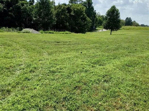 50 Salt Lick Rd, Burkesville, KY 42717