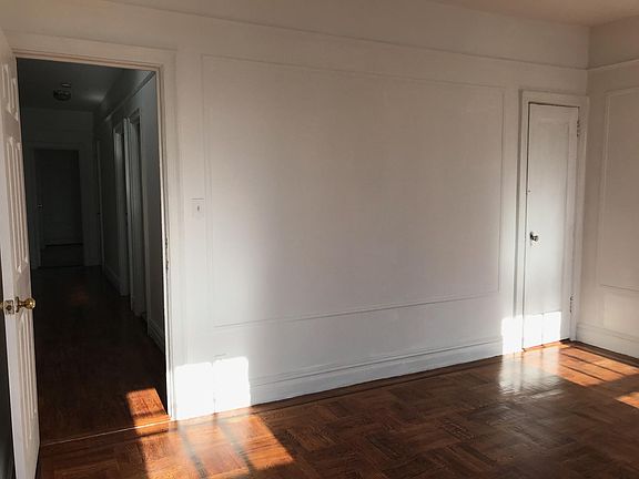3rd image of 1848 Watson Ave #1