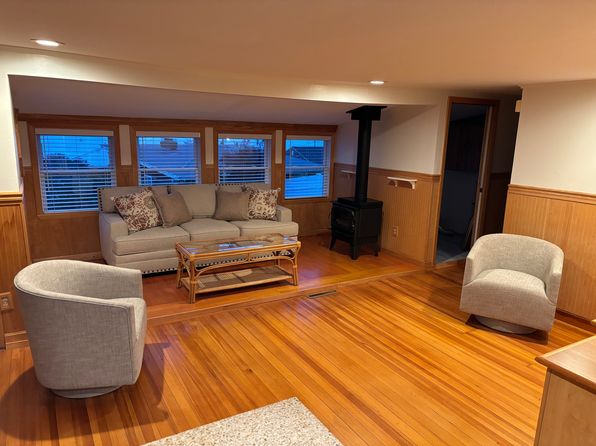 44 Harbour Island Rd