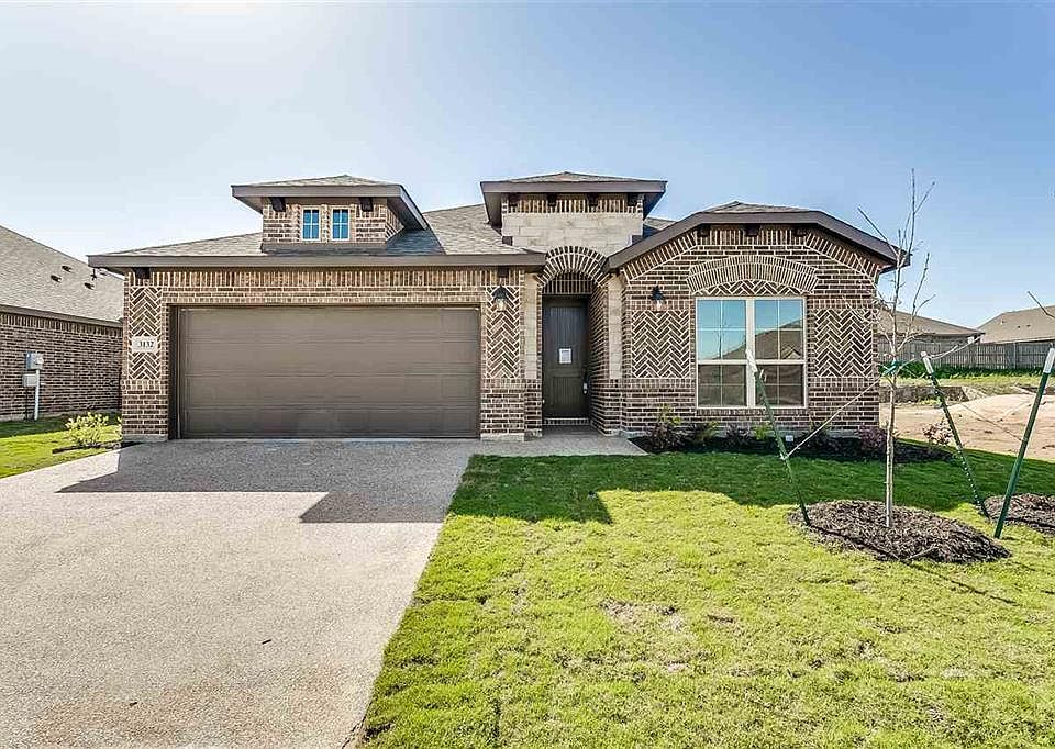 1st image of 3132 Paint Horse Dr