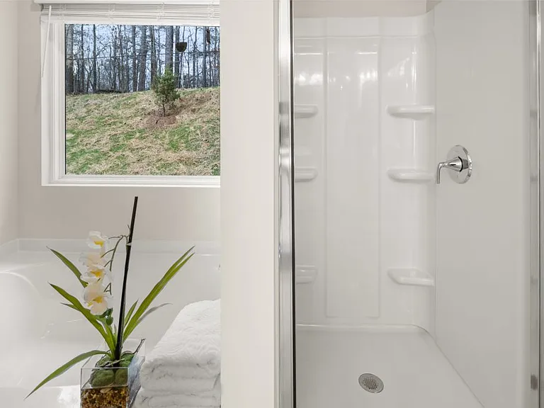 4270 Notting Hill Dr SW — Photo 42
