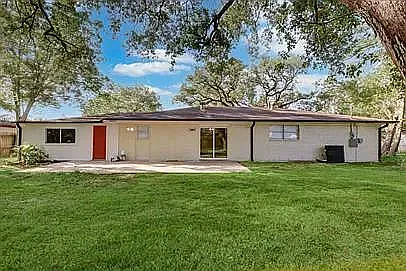 3 bed, 1740 sqft, $2,200 — Photo 1