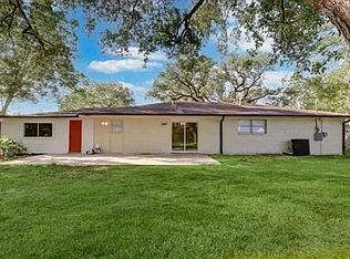 219 Schley St, Richwood, TX 77531