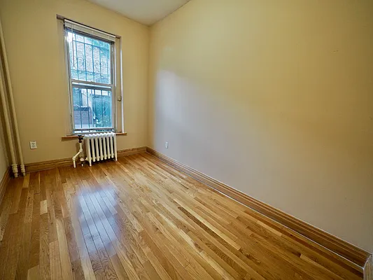 Rented by Compass | media 6