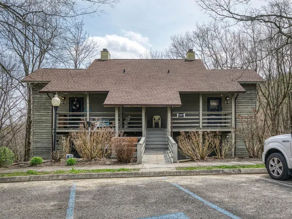 411 Moytoy Rd #202, Crab Orchard, TN 37723