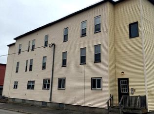 180 Amory St APT 4, Manchester, NH 03102