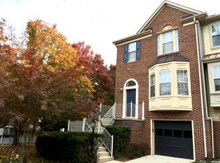 2 Bayshore Ct, Gaithersburg, MD 20878