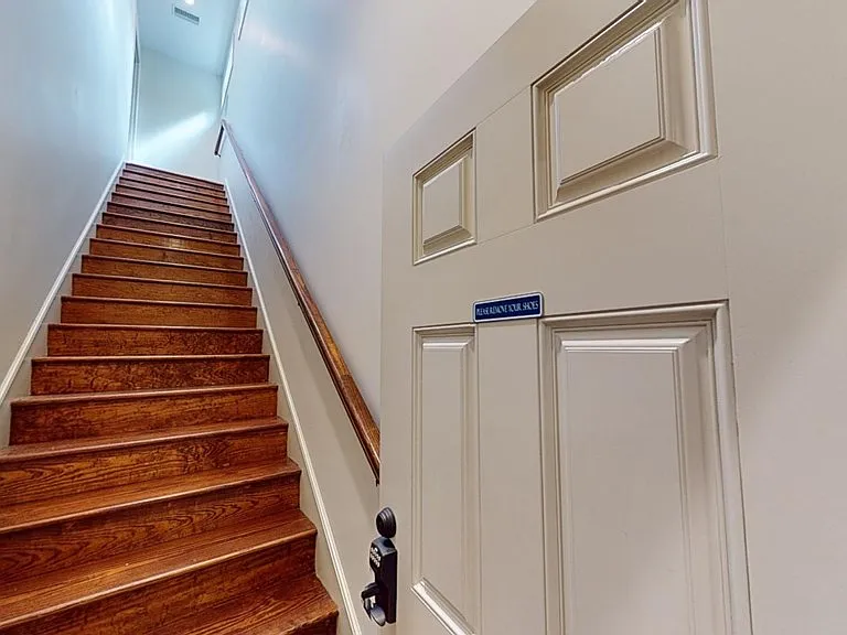 311 Junius St — Photo 42