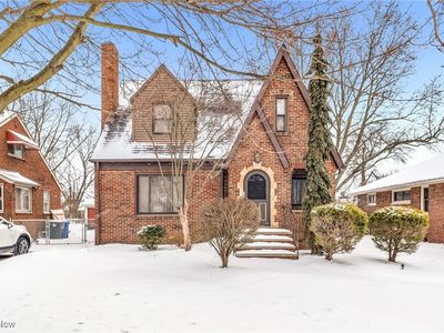 16605 Woodbury Ave, Cleveland, OH, 44135