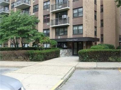 155 Ferris Ave APT 8E, White Plains, NY, 10603