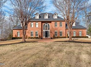 104 Westview Ln, Oak Ridge, TN 37830